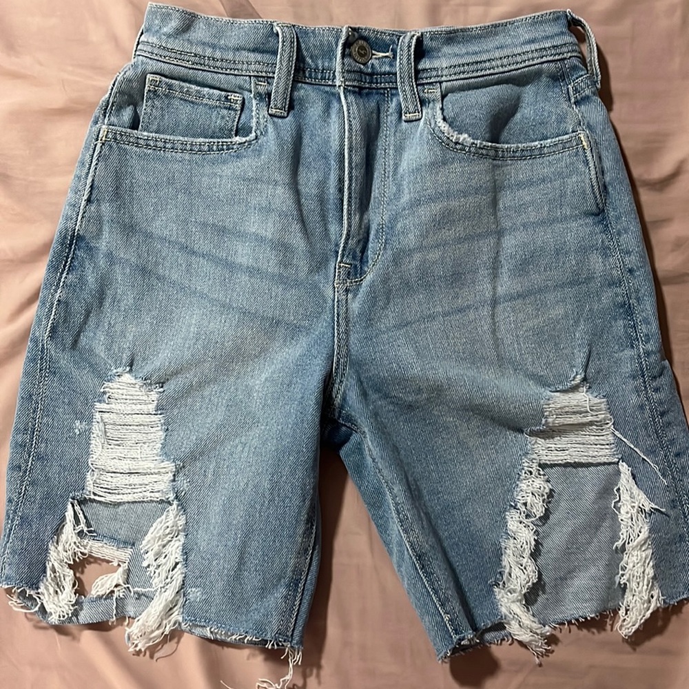 Hollister Bermudas